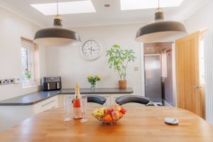 Kitchen - click for photo gallery